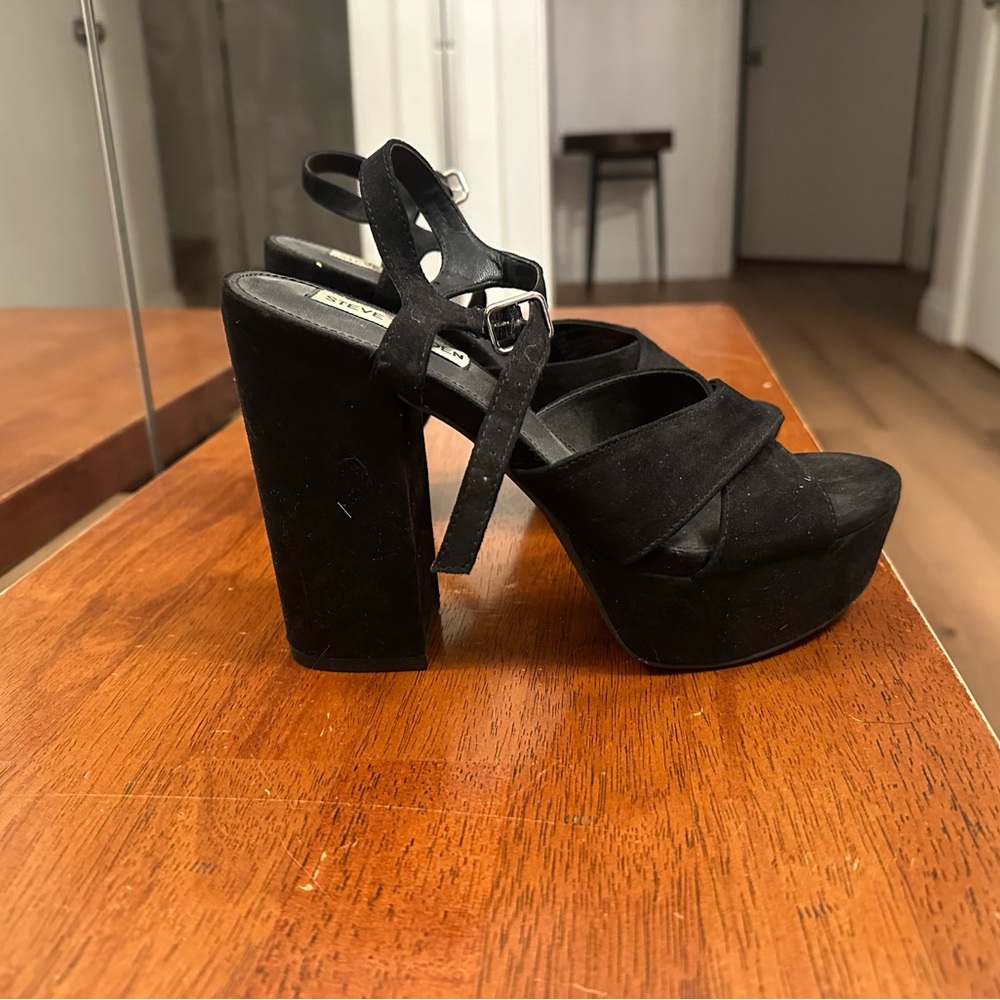 Stylish Black Platform Heels